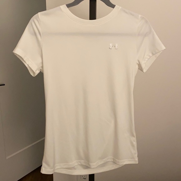 White Under Amour top - Picture 1 of 1